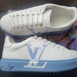 Louis vuitton women's 9